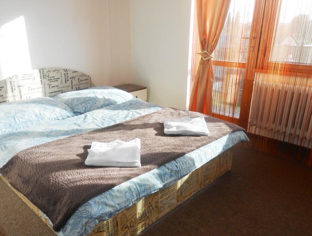 Hôtel White Rabbit Hall à Poděbrady Chambre photo
