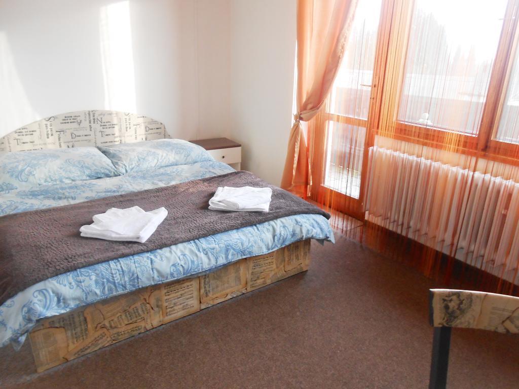 Hôtel White Rabbit Hall à Poděbrady Chambre photo